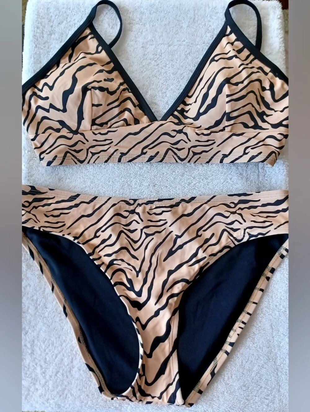 VENUS Tiger-Print Bikini Set, Size 12